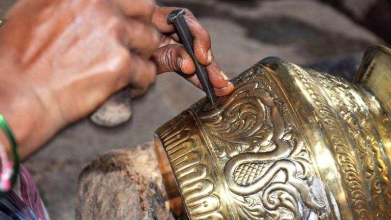 Why are there Myths About the Origin of Art and Craft?