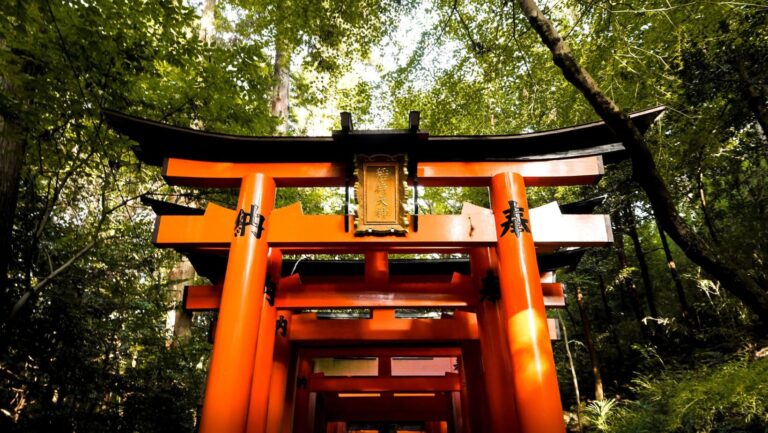 Shinto in Contemporary Japan: Enduring Identities & Practices