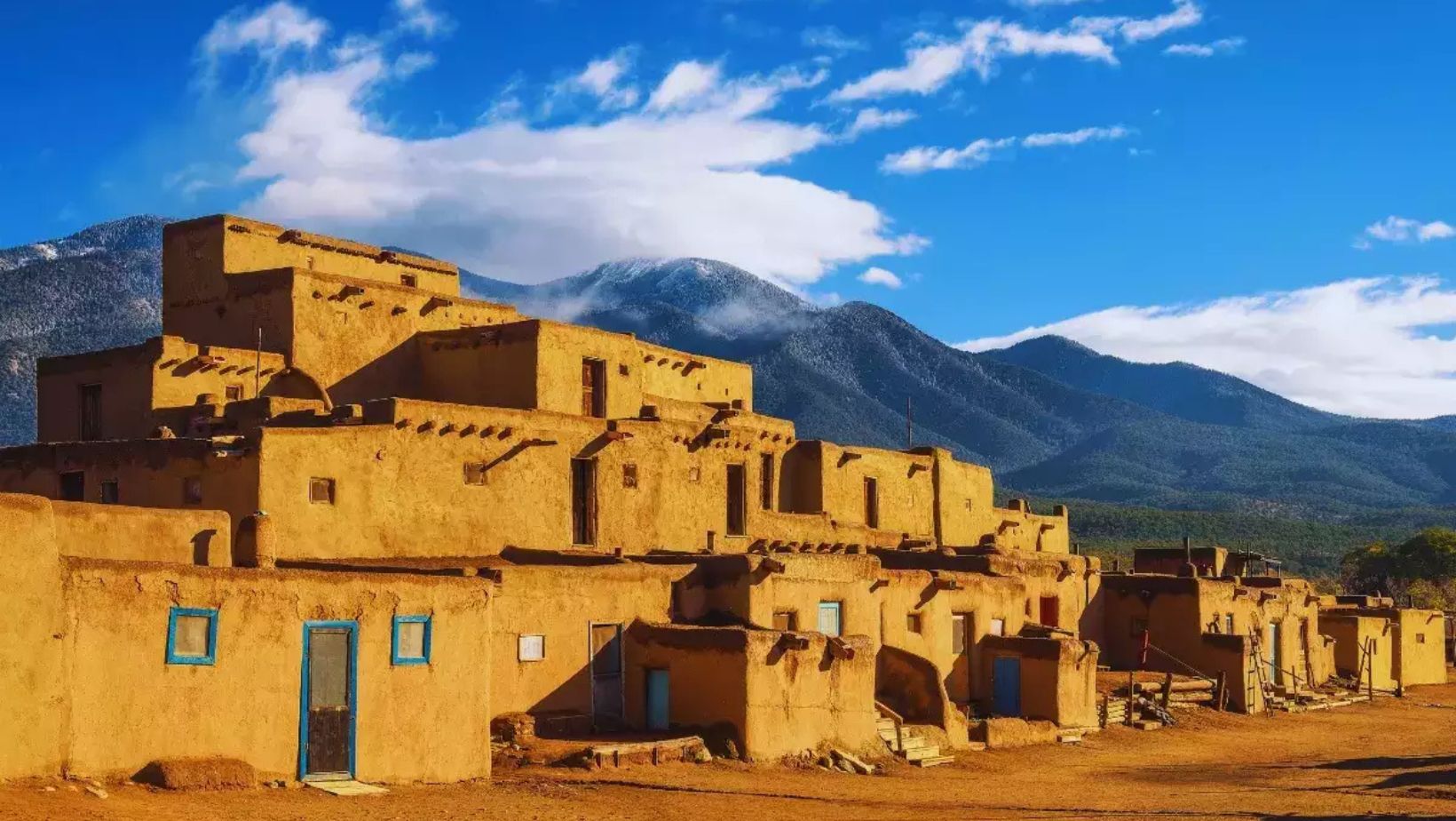 Taos Hum