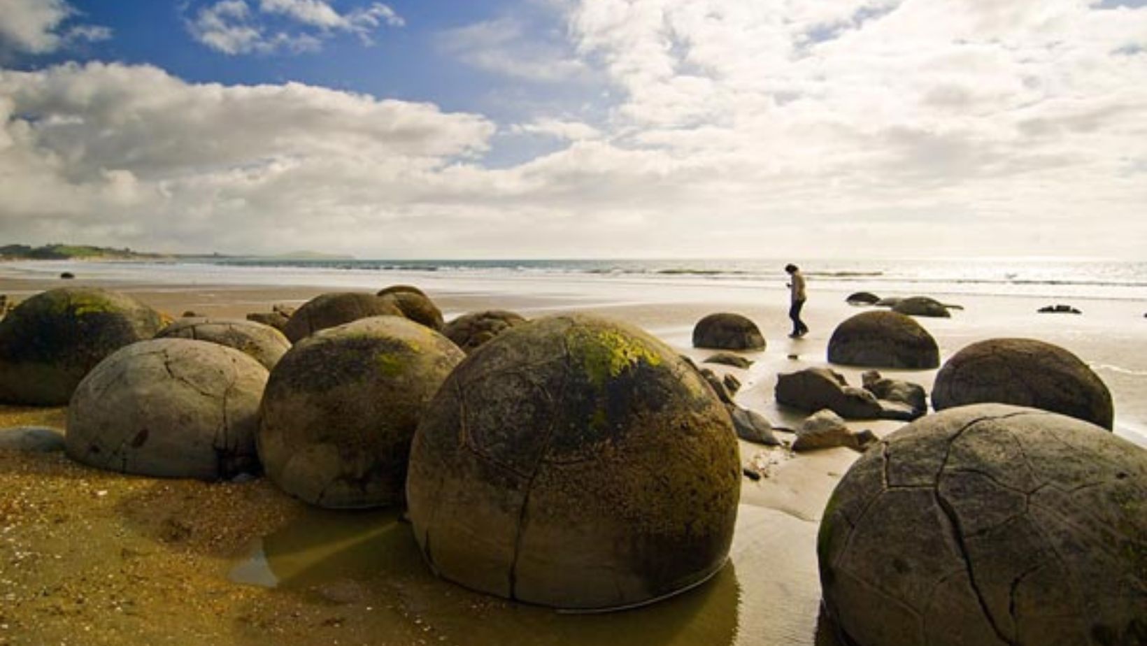 Moeraki Boulders